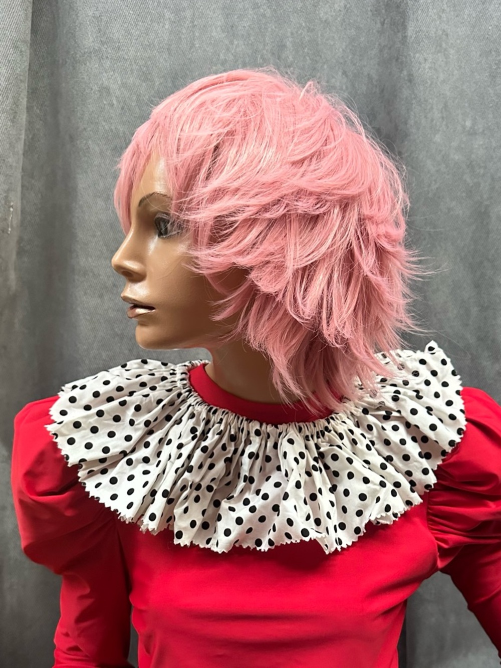 Vintage polka dot Ruffle clown collar black white
